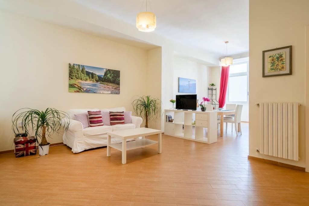 Carlotta - Italian Living Appartement Bari Buitenkant foto